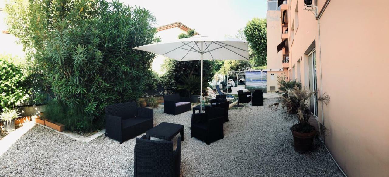 Hotel Resothel Le Gabian Saint-Laurent-du-Var Exteriér fotografie